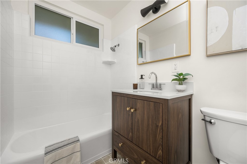 East Lakewood (ELK) - Residential