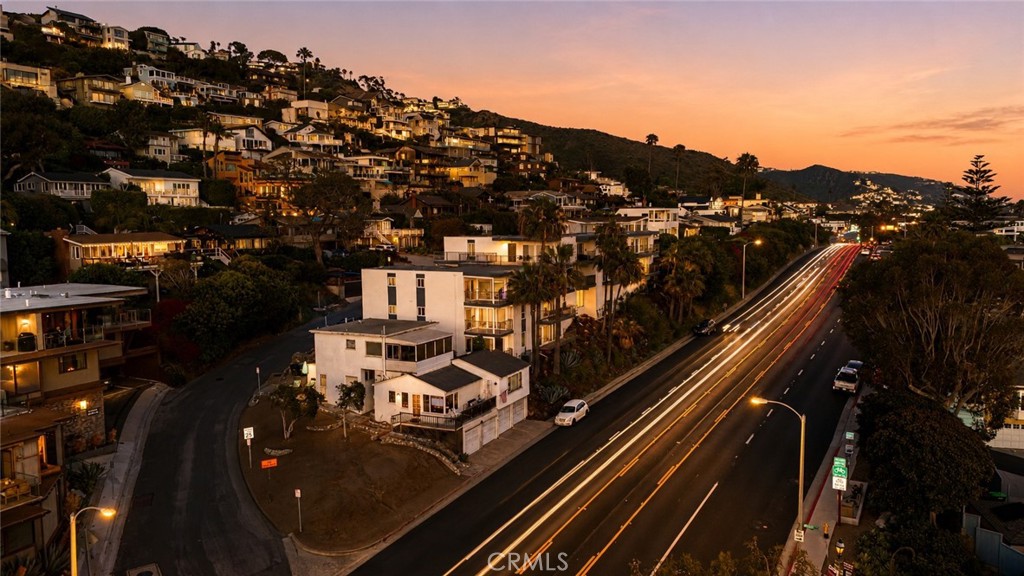 2600 S Coast Highway
