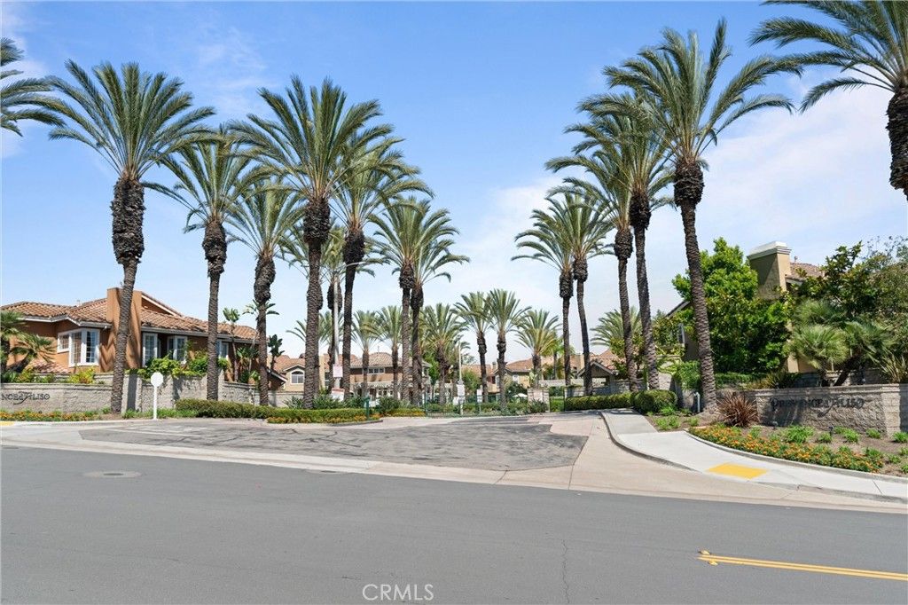 Photo of 39 Matisse CIR, Aliso Viejo, CA 92656 (MLS # OC26111672)