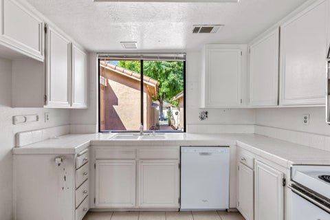 Tiny photo for 250 Serena Drive, Palm Desert, CA 92260 (MLS # 219152506DA)