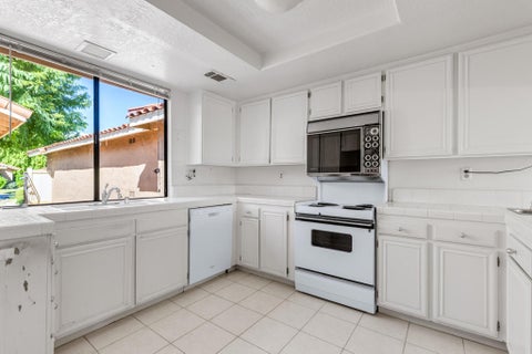 Tiny photo for 250 Serena Drive, Palm Desert, CA 92260 (MLS # 219152506DA)