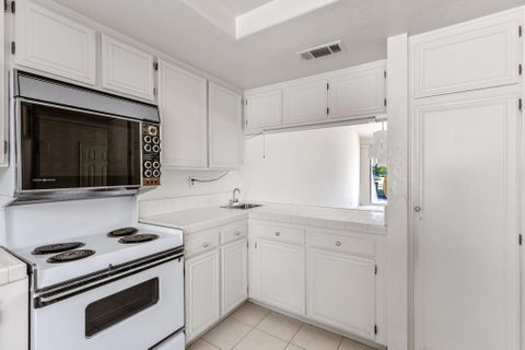 Tiny photo for 250 Serena Drive, Palm Desert, CA 92260 (MLS # 219152506DA)