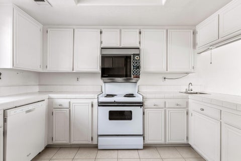 Tiny photo for 250 Serena Drive, Palm Desert, CA 92260 (MLS # 219152506DA)
