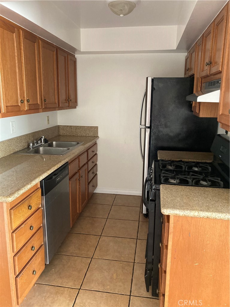 8505 Columbus Avenue 211
