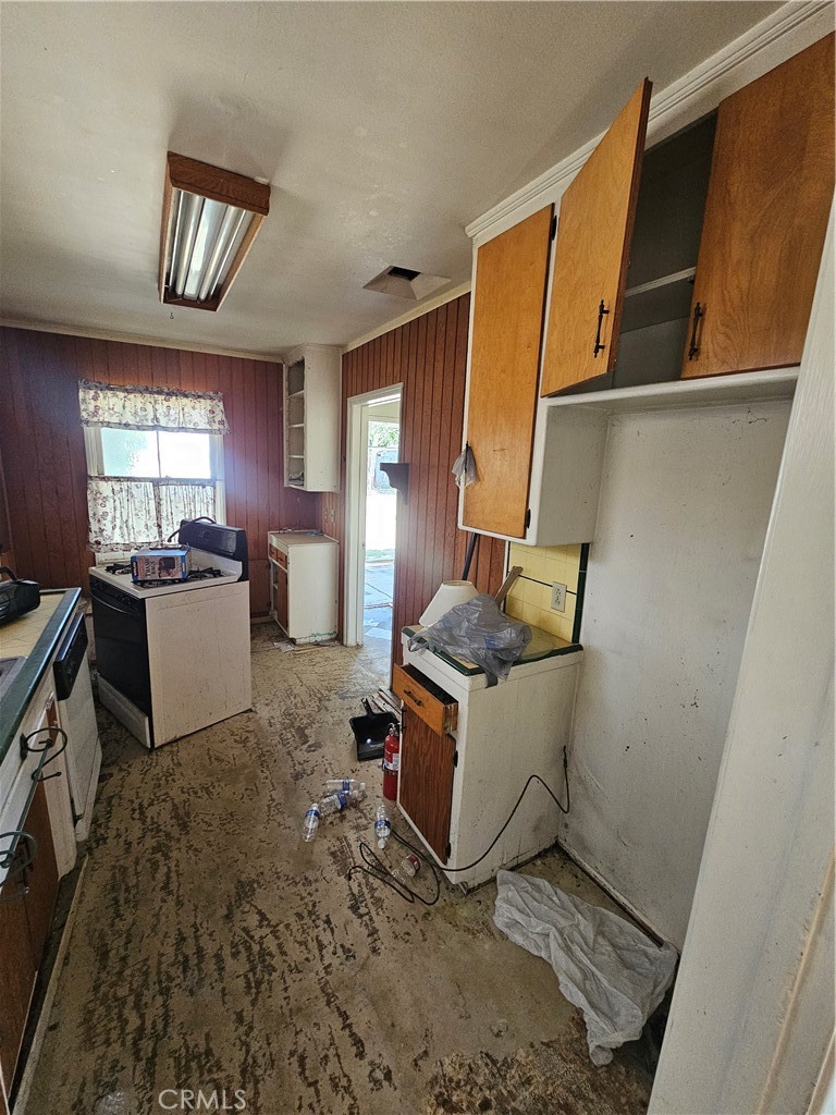 8132 White Oak Avenue