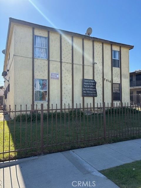 Photo of 2616 W 141st PL Pl, Gardena, CA 90249 (MLS # DW26058180)