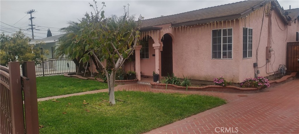 1046 W 168TH Street