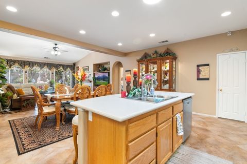 Tiny photo for 26101 Shady Brook Cir, Murrieta, CA 92563 (MLS # SW26083220)