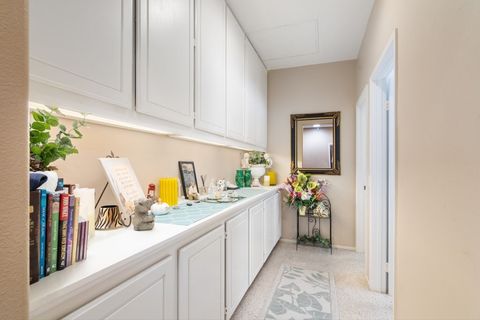 Tiny photo for 26101 Shady Brook Cir, Murrieta, CA 92563 (MLS # SW26083220)