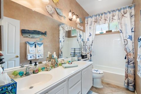 Tiny photo for 26101 Shady Brook Cir, Murrieta, CA 92563 (MLS # SW26083220)