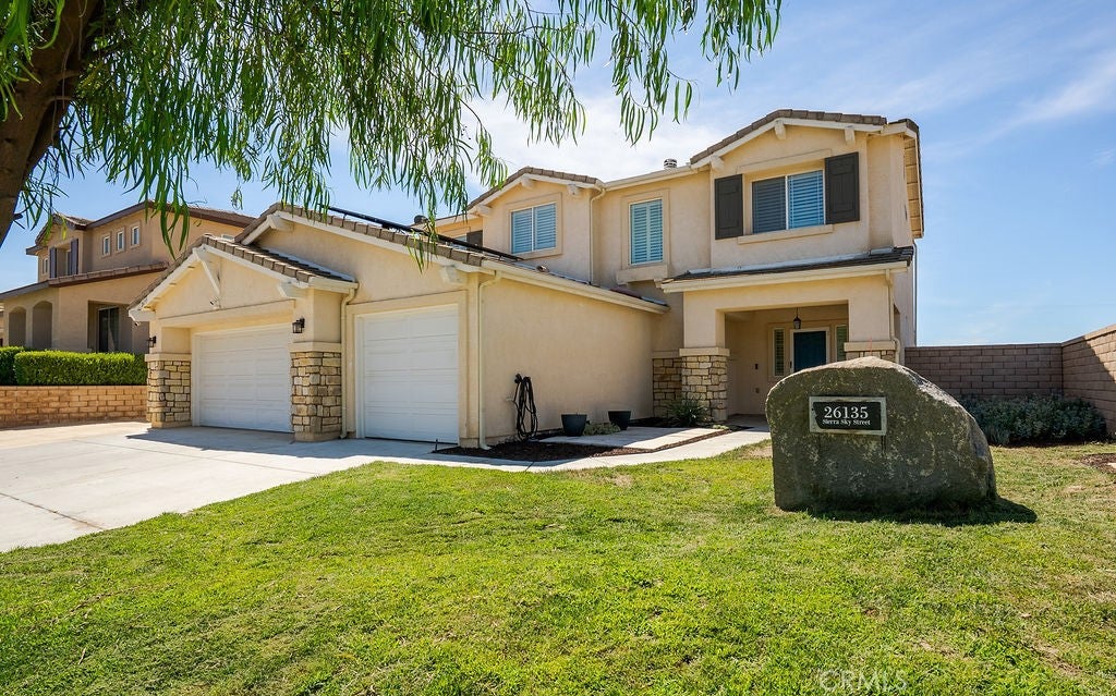 26135 Sierra Sky