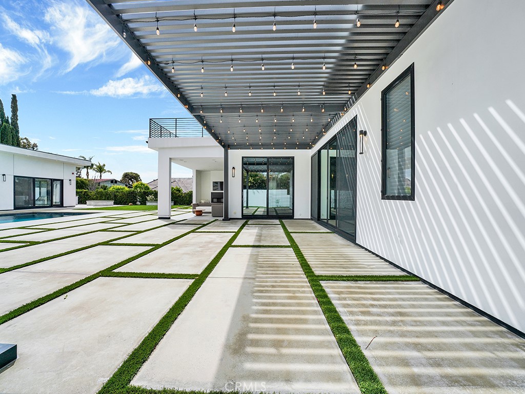 Custom - Residential