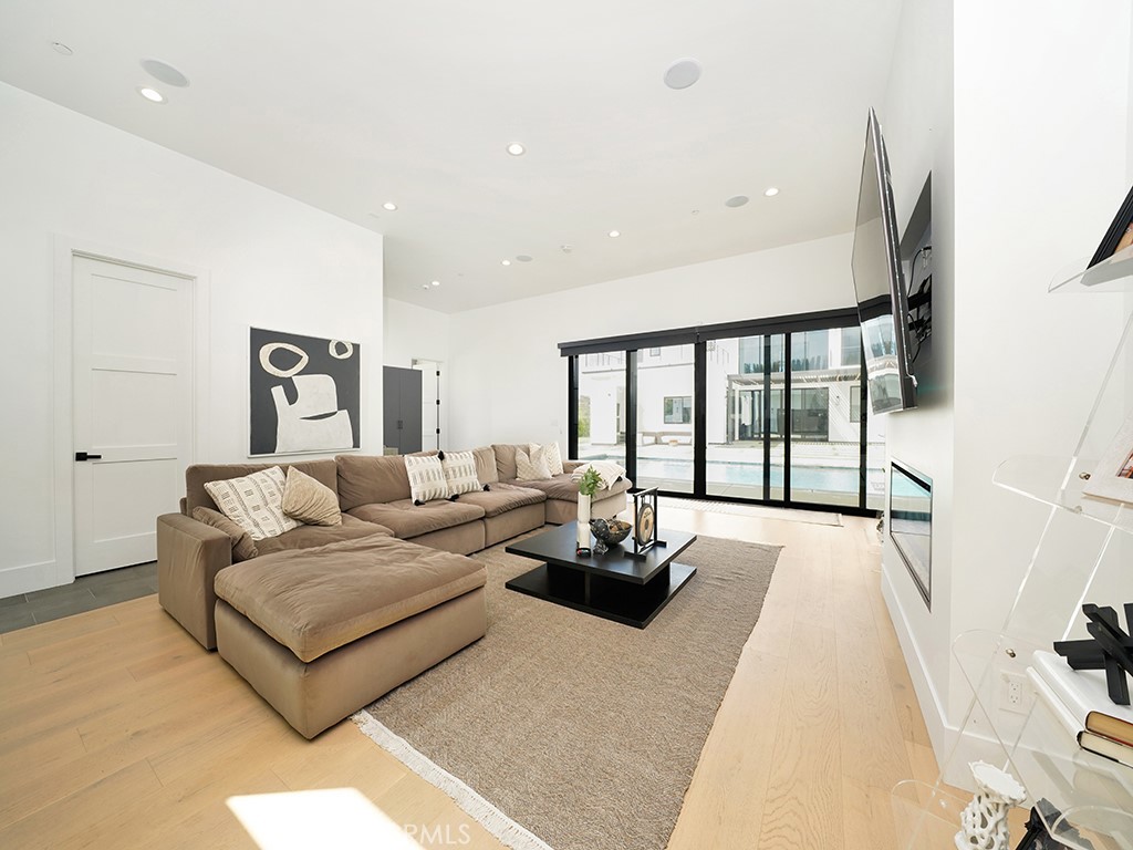 Custom - Residential