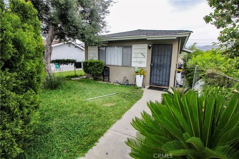 Photo of 535 E 3rd St, Azusa, CA 91702 (MLS # DW26088281)