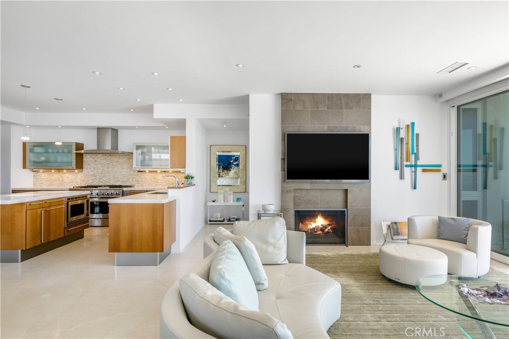 31091 Coast Highway, Laguna Beach CA 92651 - Photo 6