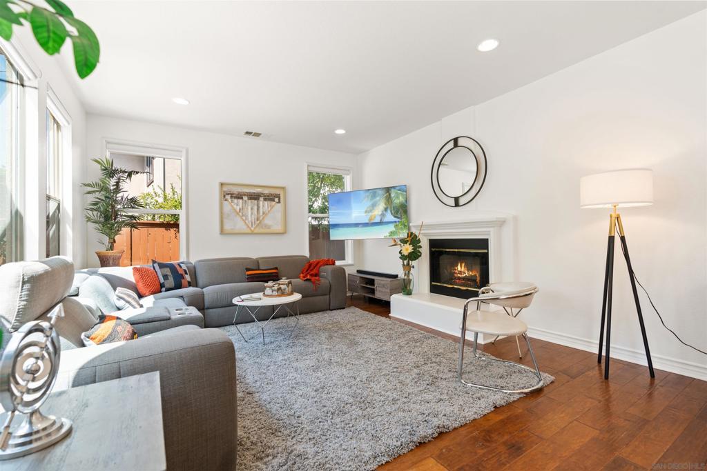 1726 BLUE WATER LANE