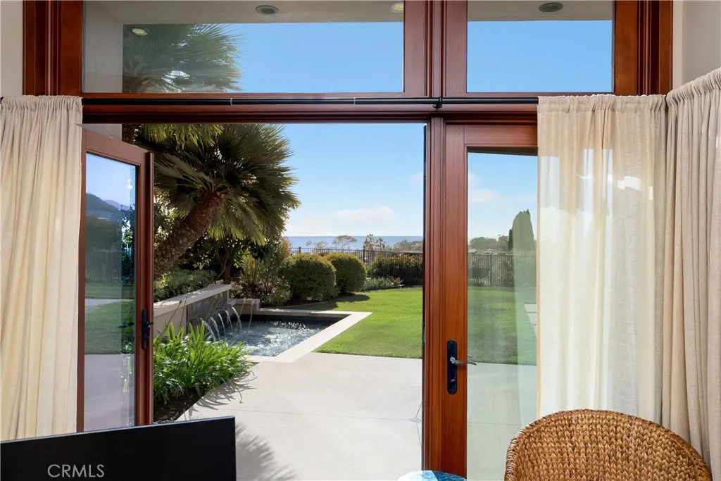 Dana Point, California 92629, United States, 3 Bedrooms Bedrooms, ,4 BathroomsBathrooms,Residential,Active,143008