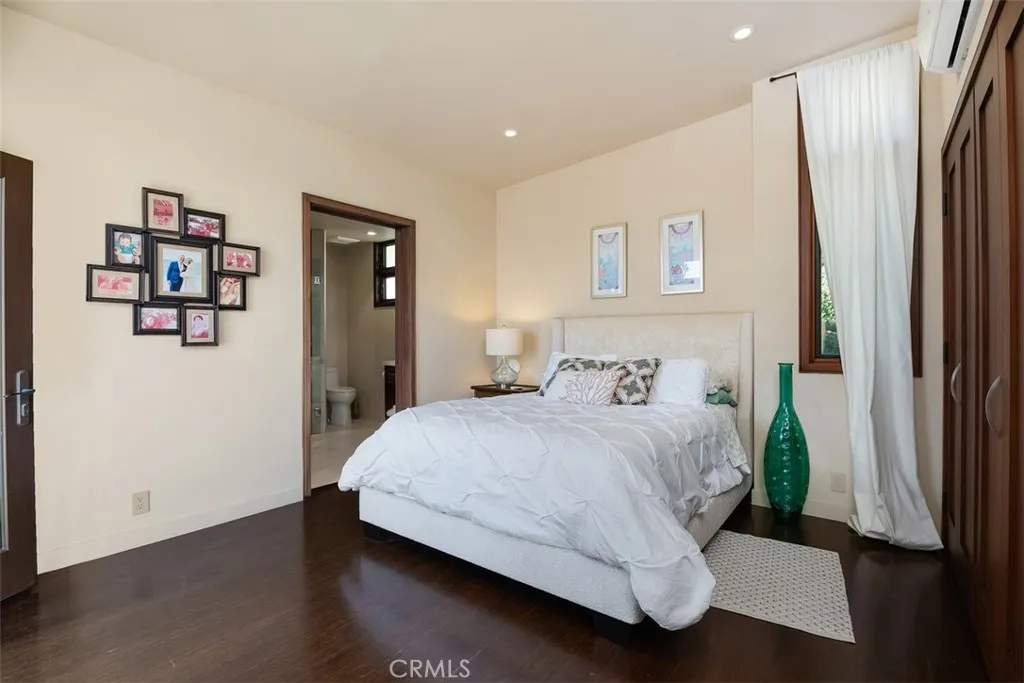 Dana Point, California 92629, United States, 3 Bedrooms Bedrooms, ,4 BathroomsBathrooms,Residential,Active,143008