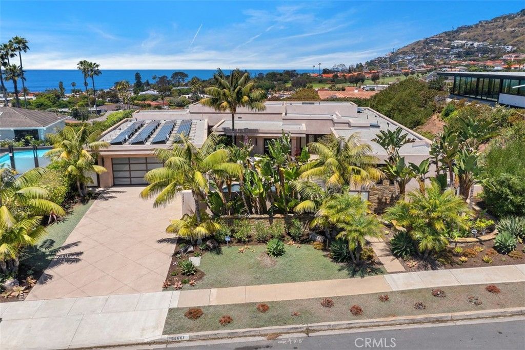 Photo of 32661 Caribbean Drive, Dana Point, CA 92629 (MLS # LG25106292)