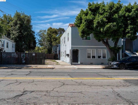 Photo of 5719 Shattuck Ave AVE, Oakland, CA 94609 (MLS # 41147825)