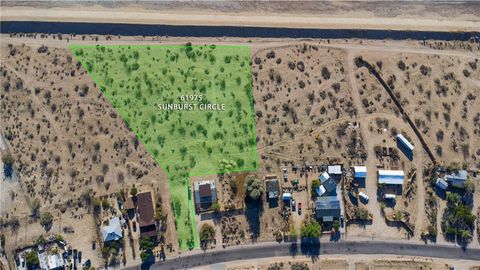 Photo of 61975 Sunburst Circle, Joshua Tree, CA 92252 (MLS # JT25234693) Photo of 61975 Sunburst Circle, Joshua Tree, CA 92252 (MLS # JT25234693)