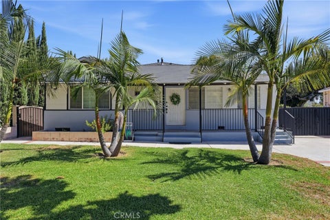 Photo of 2848 Larkfield Avenue, Arcadia, CA 91006 (MLS # AR26196093)