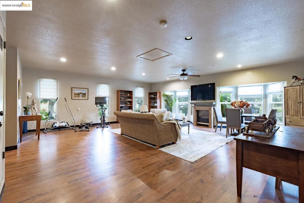 Not Listed - Residential