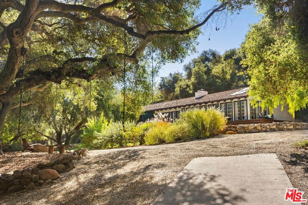 647 Old Topanga Canyon Road