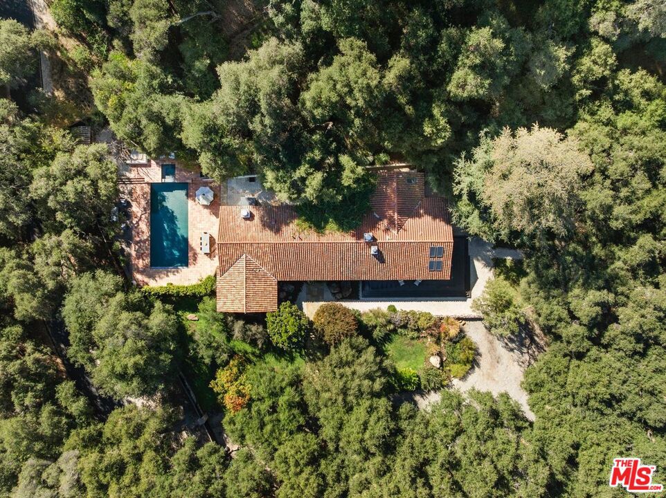 647 Old Topanga Canyon Road