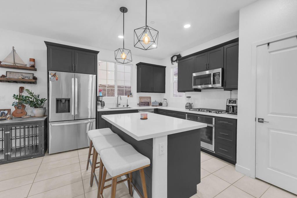 Photo of 76284 Yale Way, Palm Desert, CA 92211 (MLS # 219142640PS)