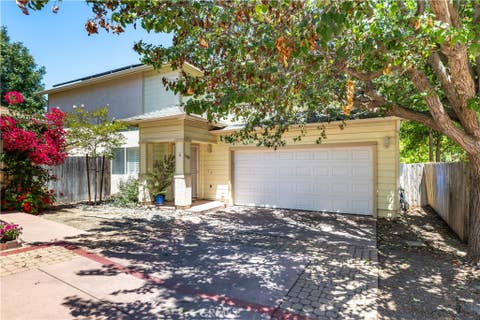 Photo of 1429 Stoney Creek Dr, Paso Robles, CA 93446 (MLS # NS26054541)