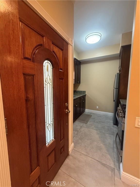 14256 Victory Boulevard 3