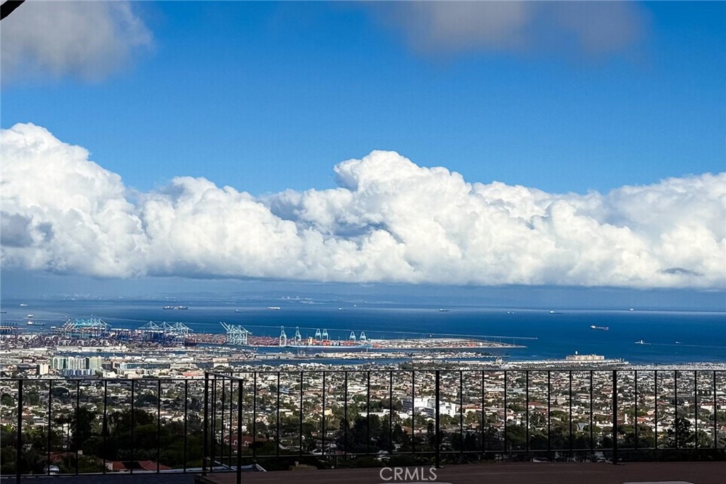 29813 Knoll View Drive