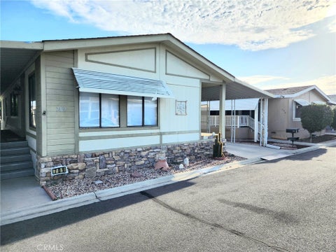 Photo of 5001 W Florida Ave #709, Hemet, CA 92545 (MLS # SW26149639)