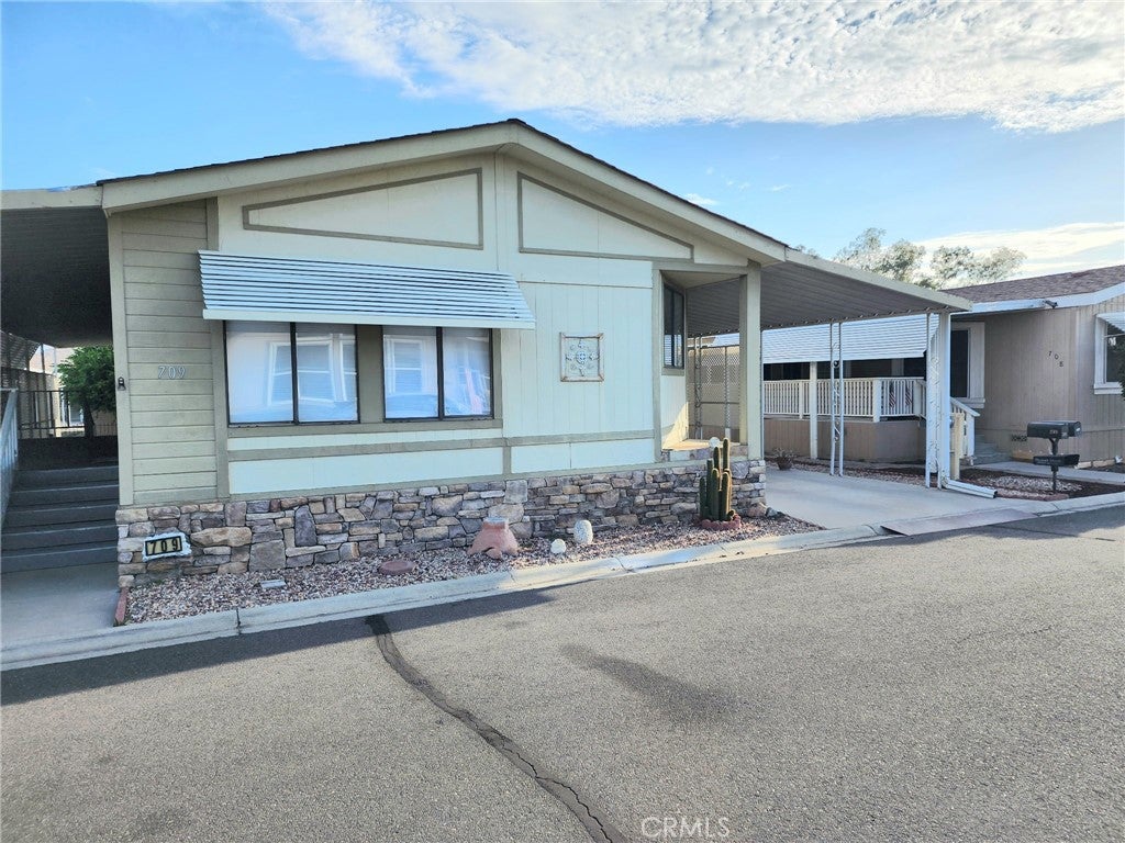 5001 W Florida 709