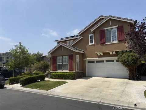 Photo of 27925 Periwinkle Lane, Valencia, CA 91354 (MLS # TR26115838)