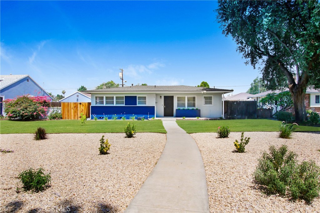 Properties 1 7515 Magnolia Avenue