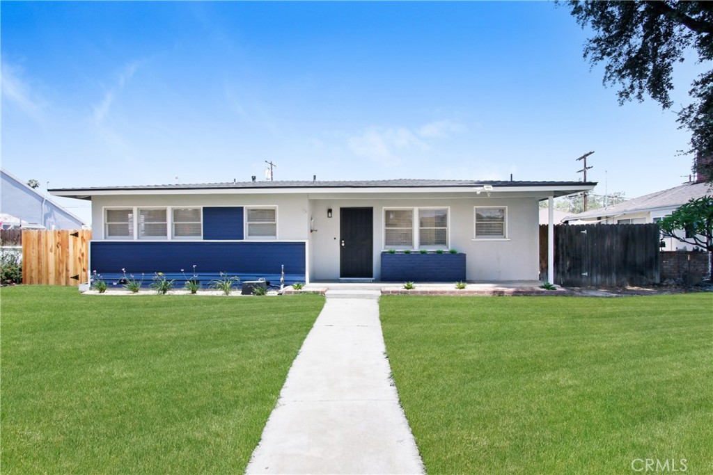 Properties 4 7515 Magnolia Avenue
