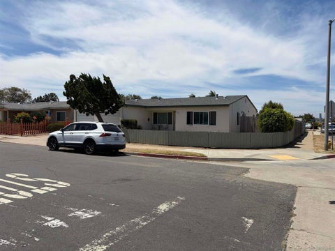 Photo of 3001 3 Jemez DR, San Diego, CA 92117 (MLS # 260016192SD)