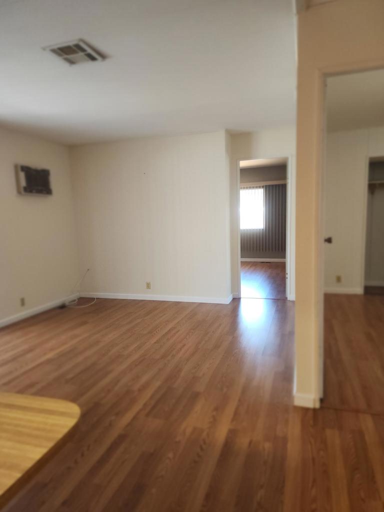 Desert Crest CC - Residential Lease