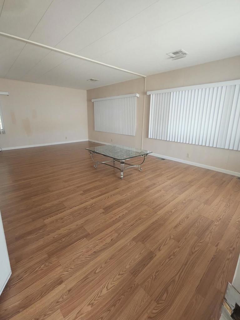 Desert Crest CC - Residential Lease