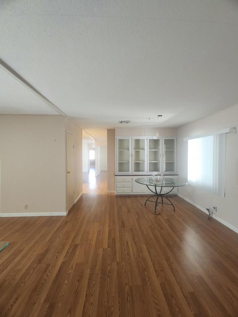 Desert Crest CC - Residential Lease