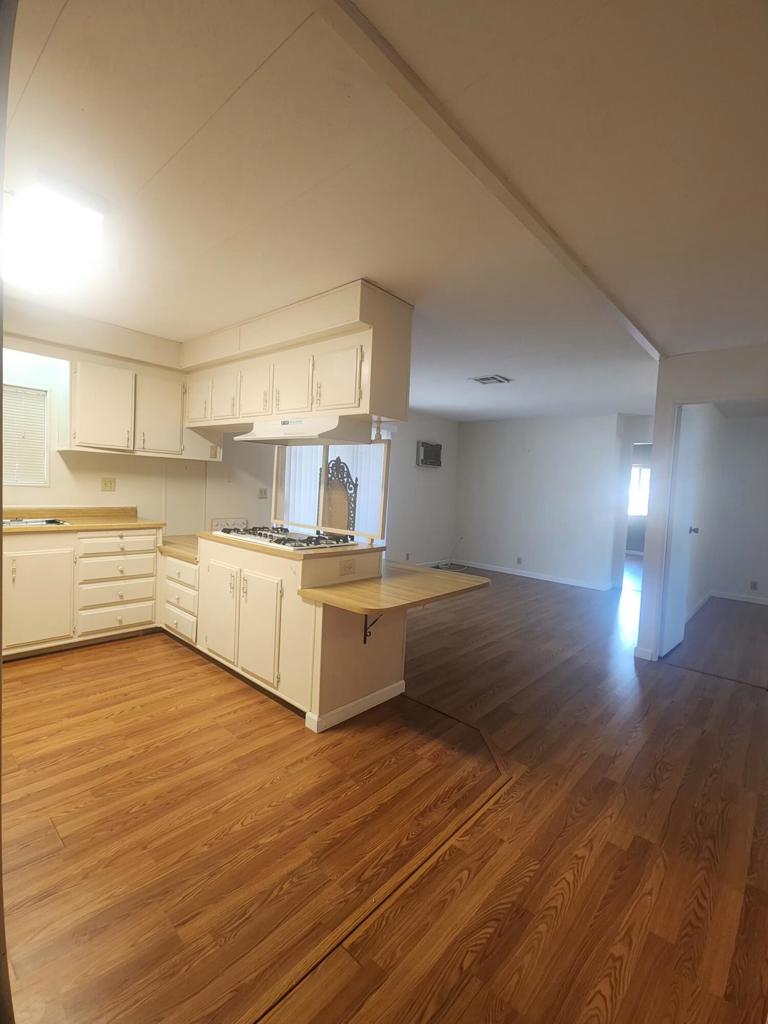 Desert Crest CC - Residential Lease