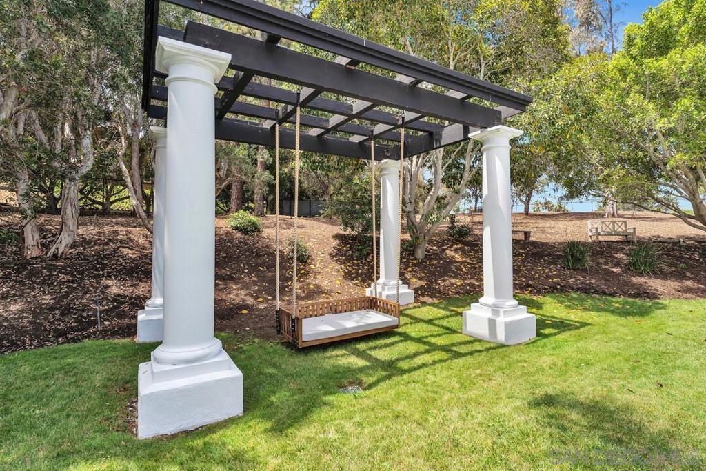 Rancho Santa Fe - Residential