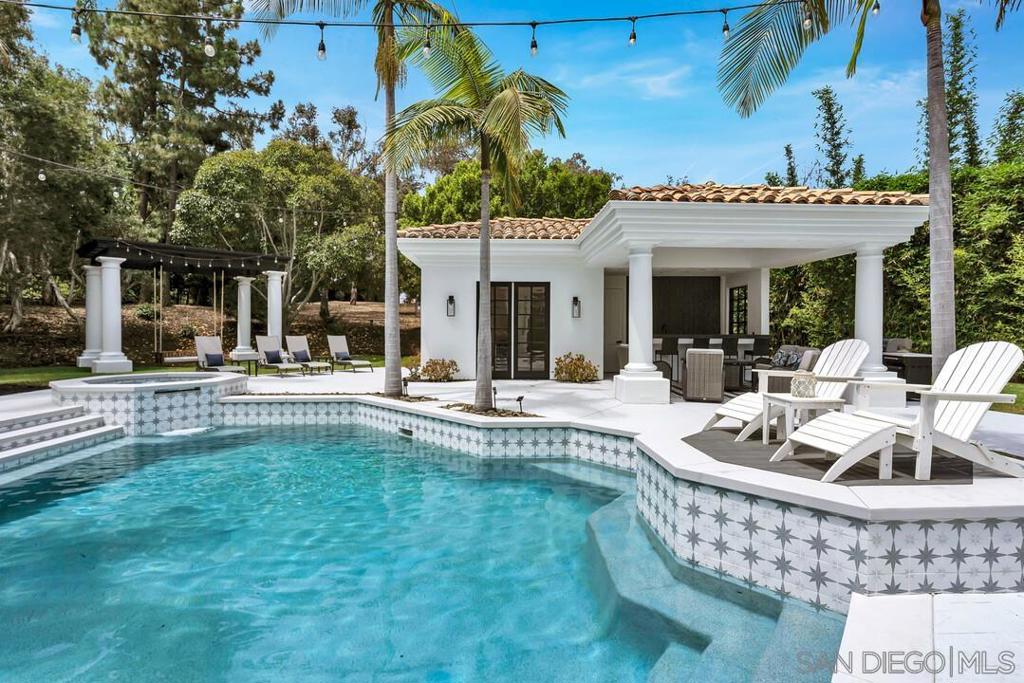 Rancho Santa Fe - Residential