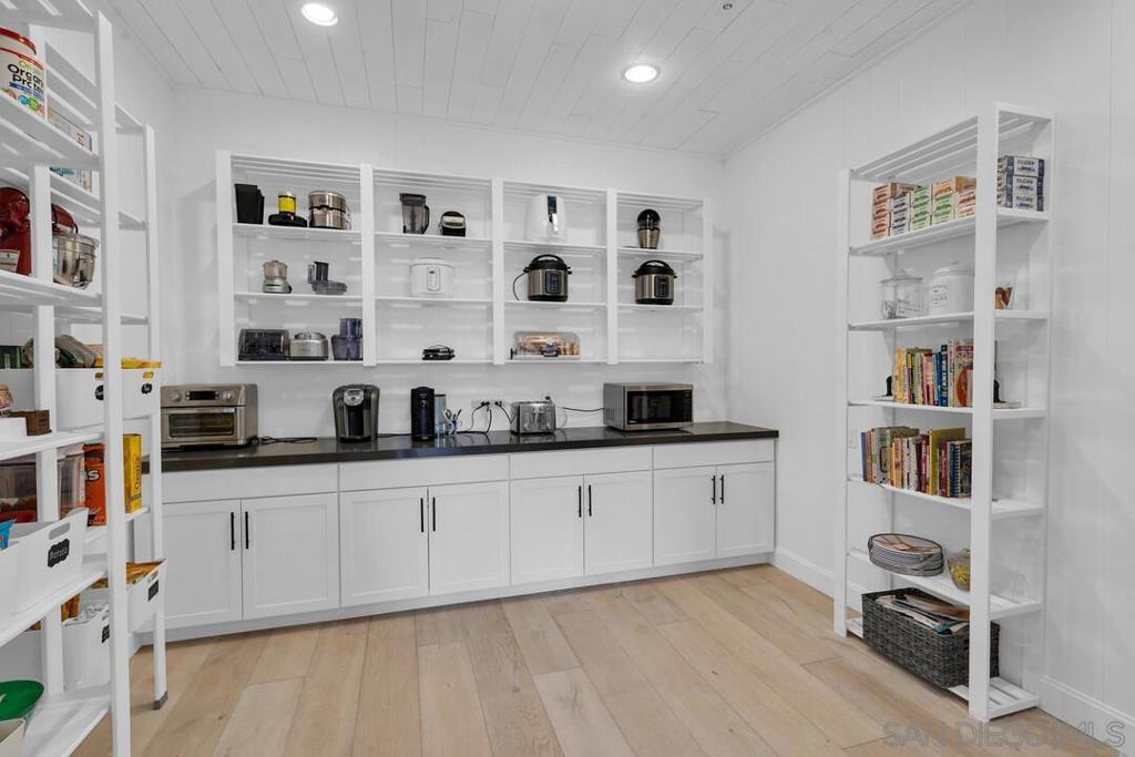 Rancho Santa Fe - Residential