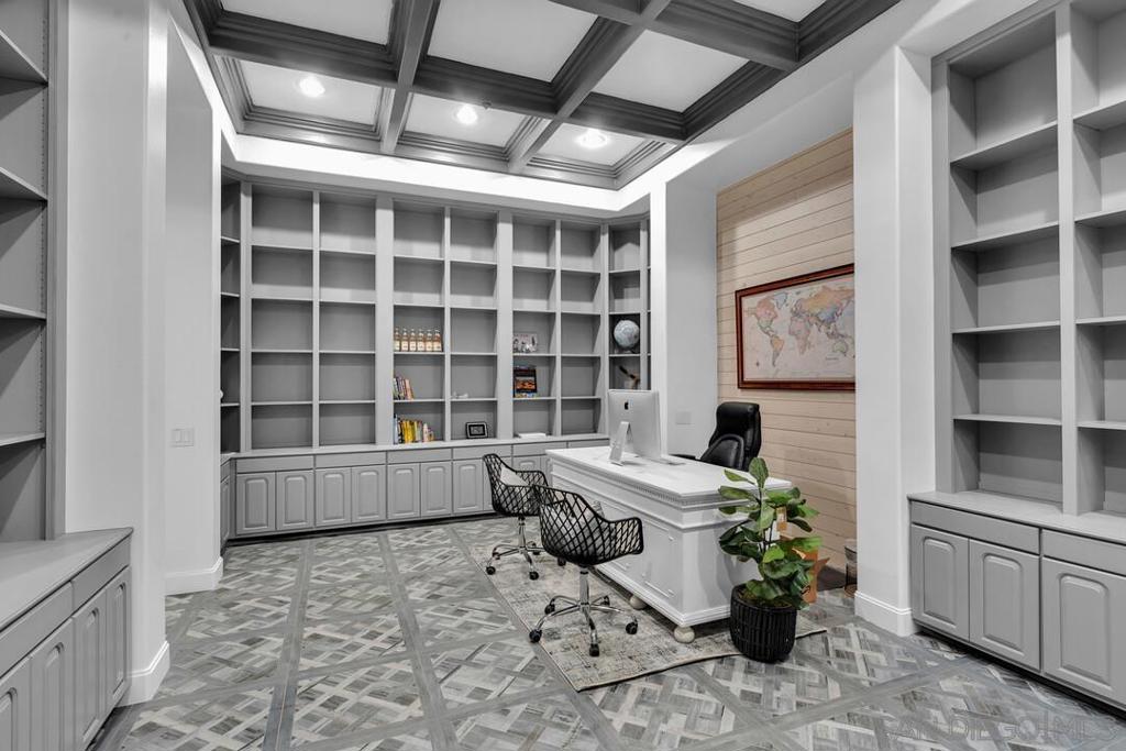 Rancho Santa Fe - Residential