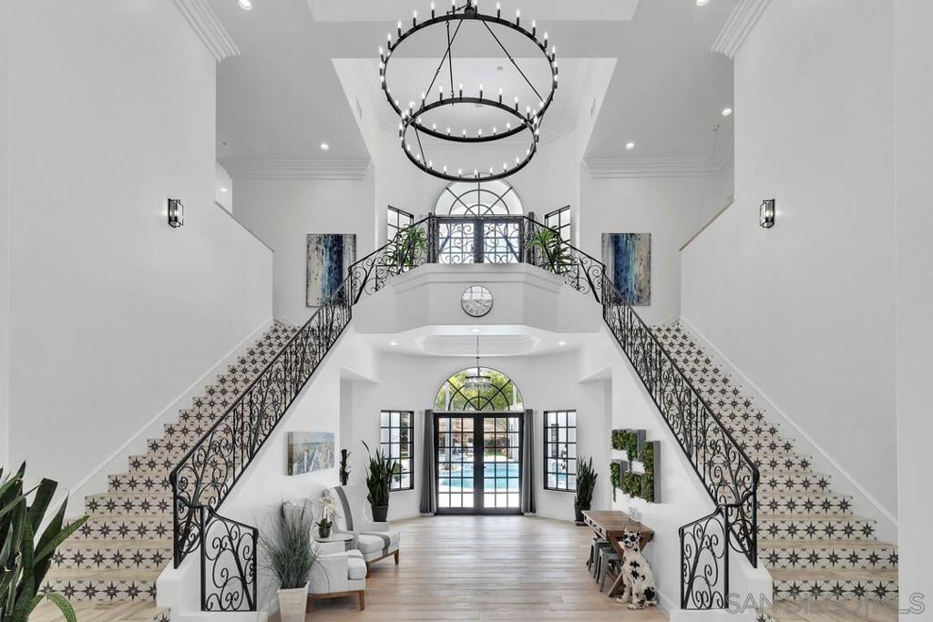 Rancho Santa Fe - Residential