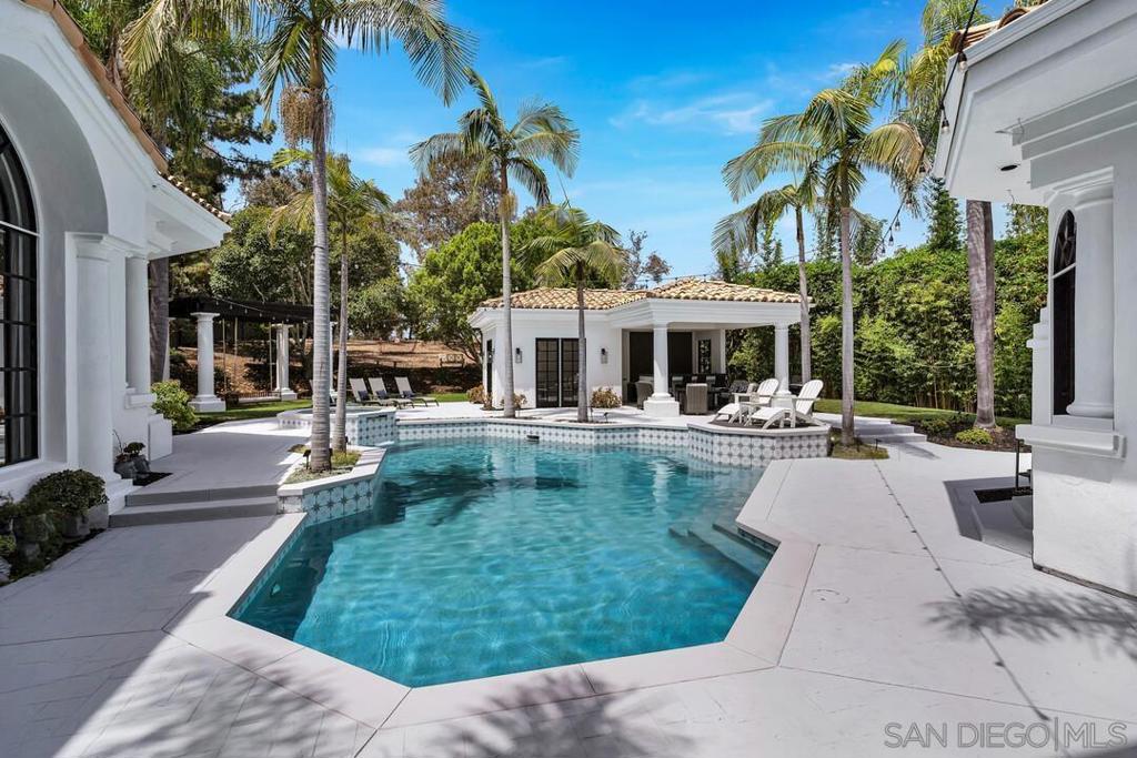 Rancho Santa Fe - Residential