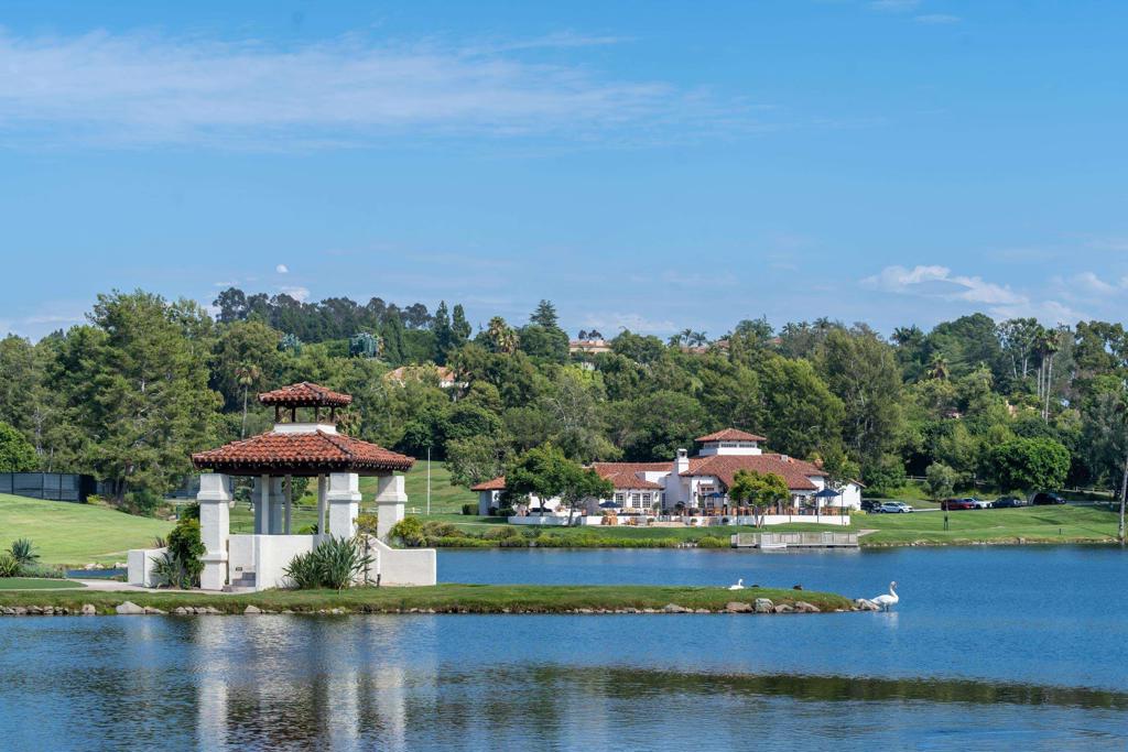 Rancho Santa Fe - Residential